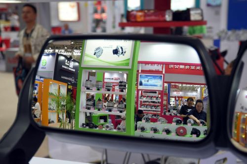 1700多家企業(yè)帶拳頭產(chǎn)品來漢，“辦汽配展離不開武漢”(圖1)
