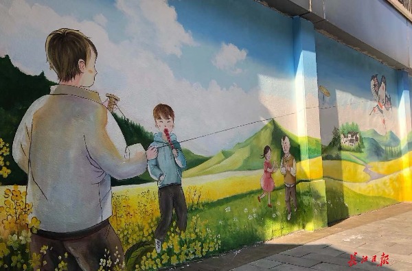 又多一處自拍網(wǎng)紅景點，中山大道80多幅大型彩色墻繪本月面世(圖1)