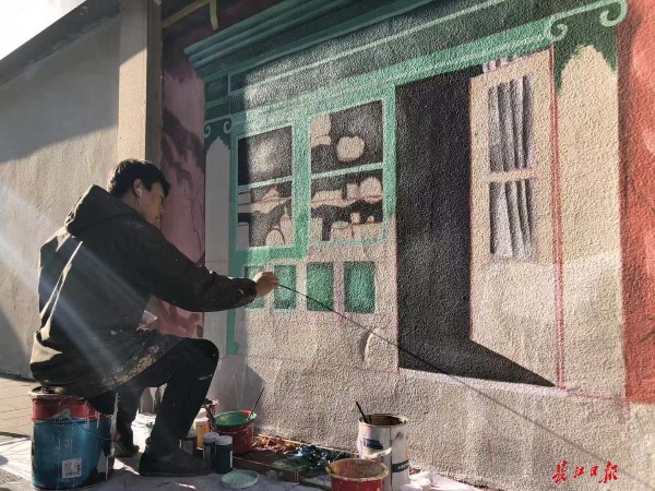 又多一處自拍網(wǎng)紅景點，中山大道80多幅大型彩色墻繪本月面世(圖4)